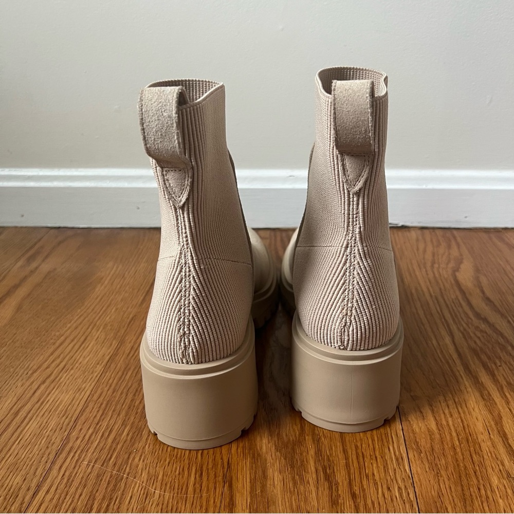 🌸NEW Steve Madden Hayle Platform Chelsea Boot - Picture 8 of 8
